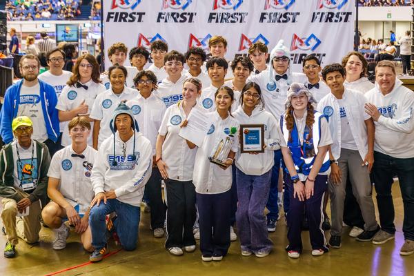 Robot Dolphins - SoCalChamps