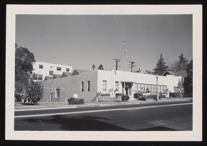 early_beckman_facilities_736664895_2801pg68r_dl_large.jpg