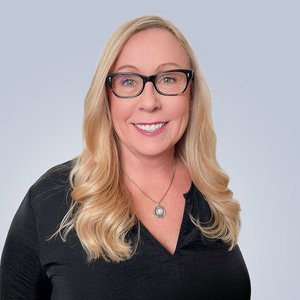 Catrina Bryant W-2295