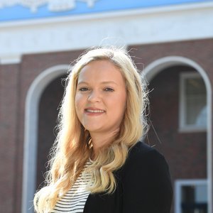 Kelsie Wentz W-2165