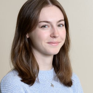 Alenka Doyle W-2383