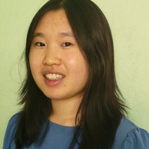 Kylie Hartana W-2398