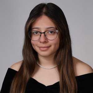 Caitlyn Castellion W-2438